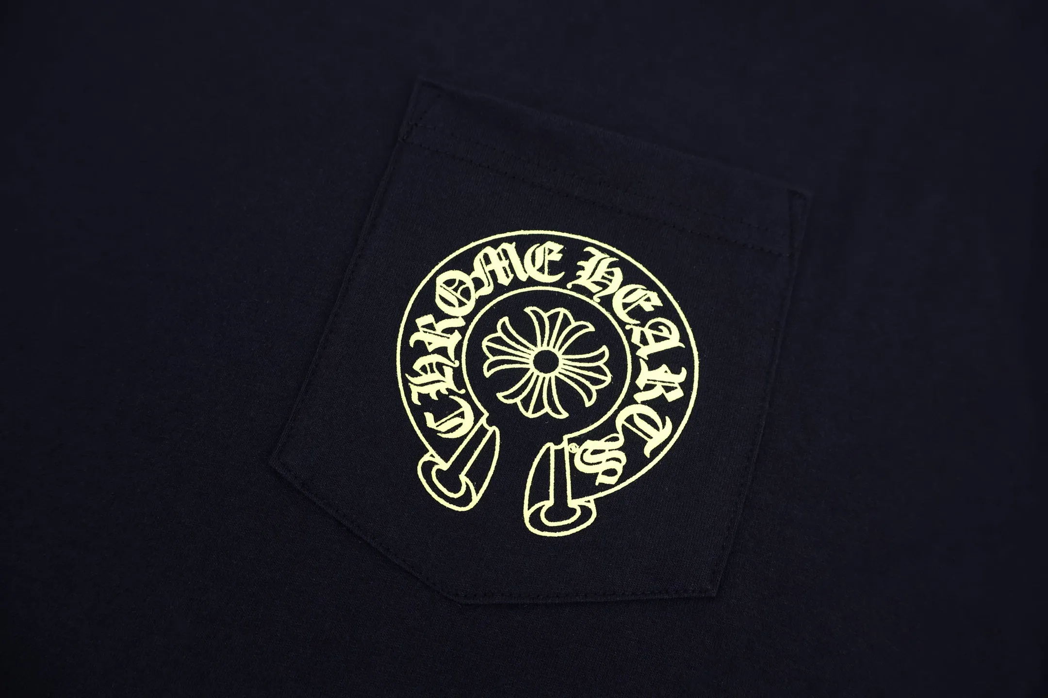 CH （Black） 180 Black ， 。 YB （ ， ， ， ）， ， ， ， Same Style ， ， ， ， Same Style。 Size:S-M-L